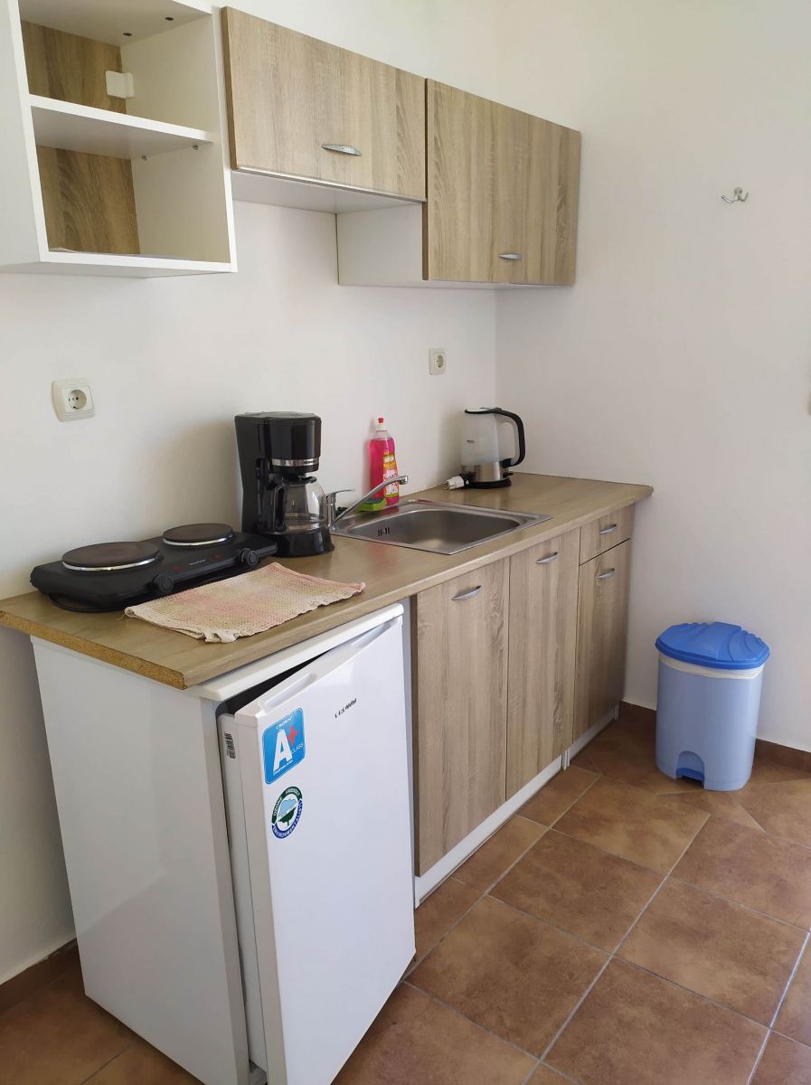 Facilities Leon Santorini apartments